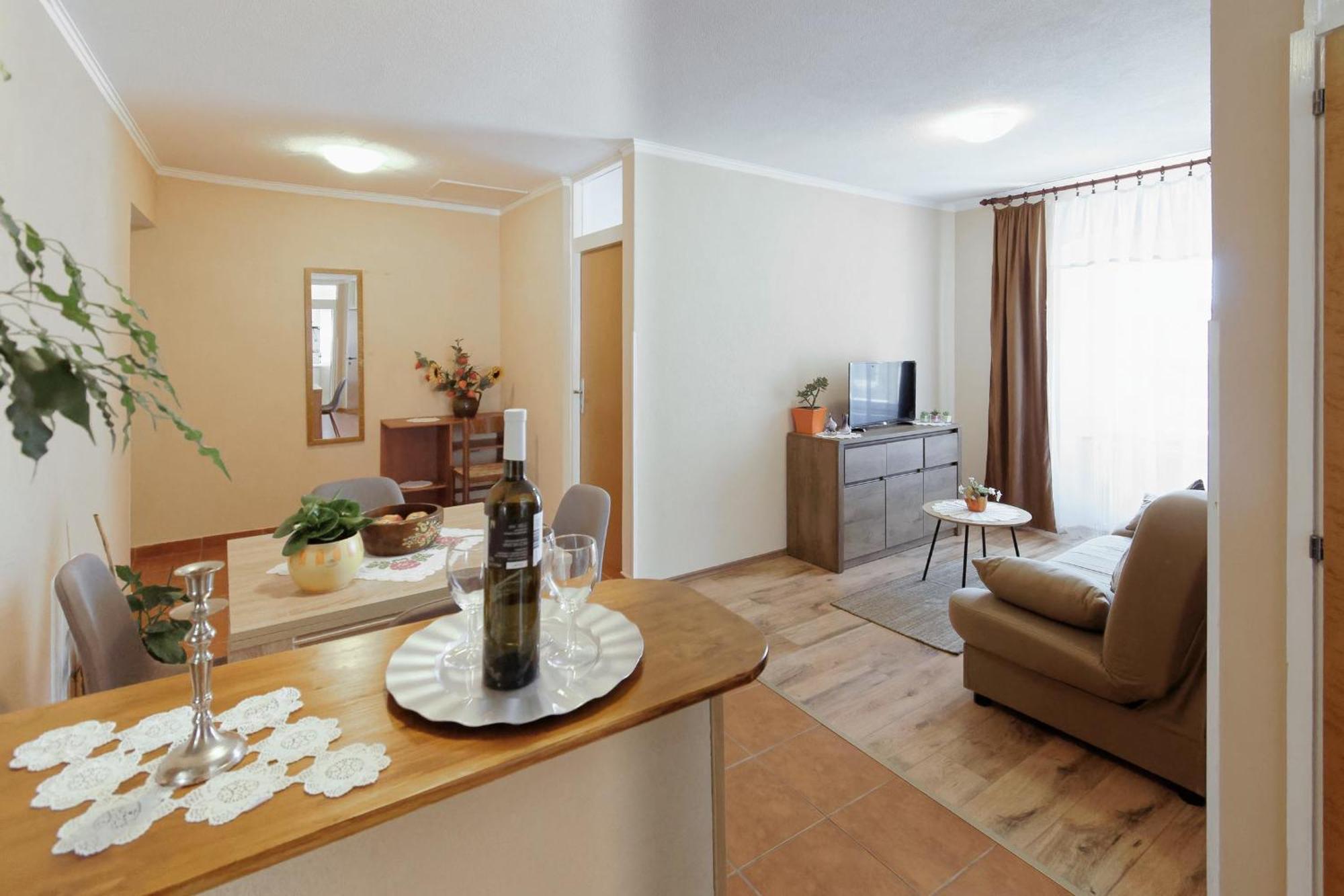 Apartments Viola By Rent Istria Momjan Dış mekan fotoğraf